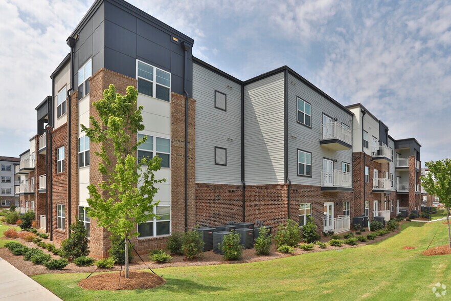 Legacy Haywood 930 Old Airport Rd Greenville SC 29607 Apartment Finder