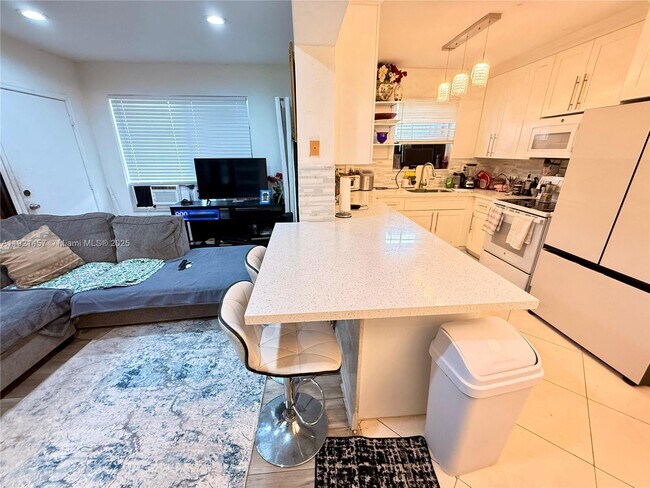 Building Photo - 7666 La Salle Blvd