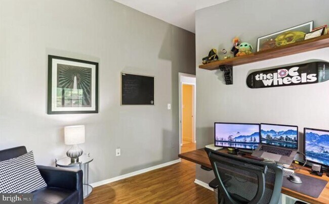 Building Photo - 13348 Neerwinder Pl
