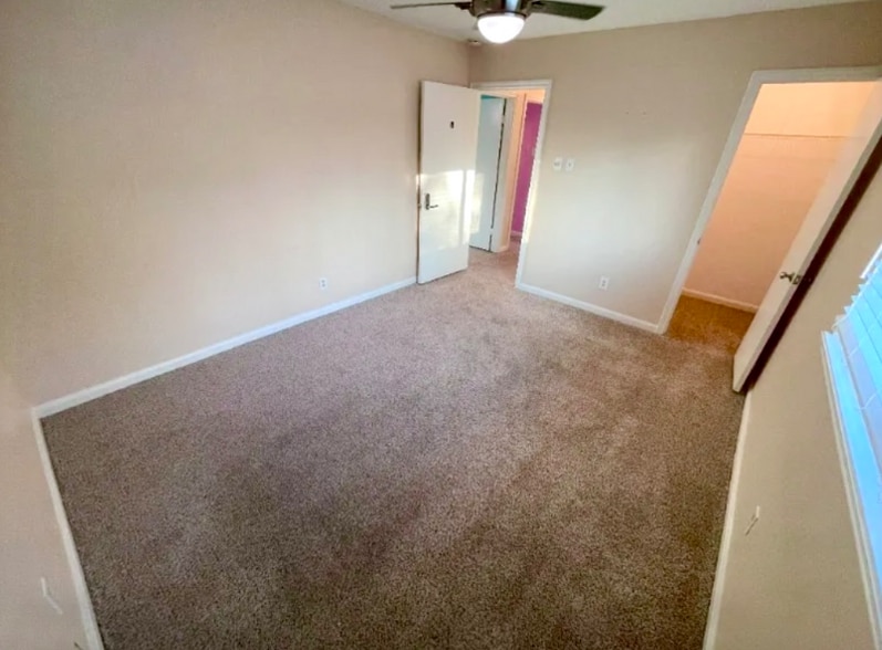 Building Photo - 14111 Wickersham Ln