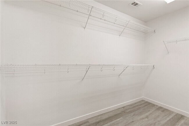 Building Photo - 218 Lantana Breeze Dr