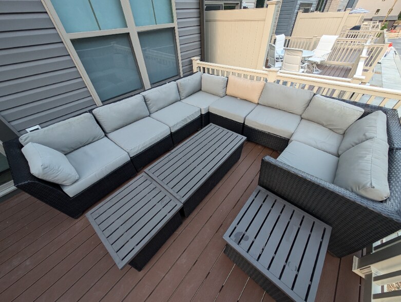 Building Photo - 333 Alluvium Dr