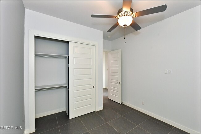 Building Photo - 5973 Cartagena Cir