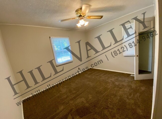 Building Photo - Two Bedroom Home