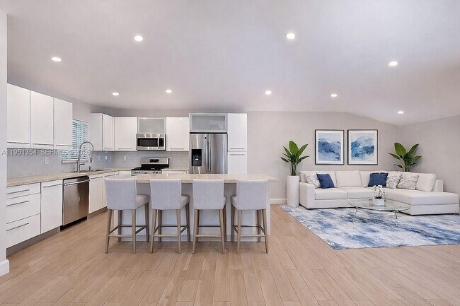 Building Photo - 3780 SW 1st St