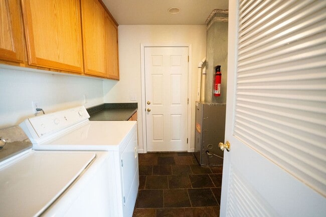 Building Photo - 2970 Janes Creek Dr