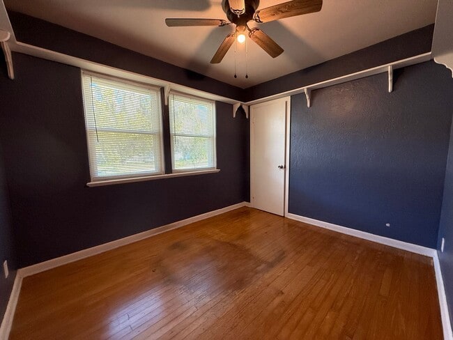 Building Photo - Charming 3-bedroom, 2-bathroom home