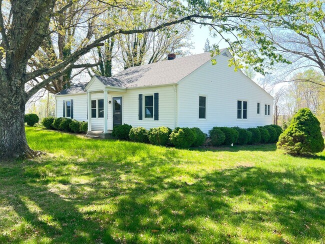 Building Photo - Location, Community, Quality Living. It Starts Here!