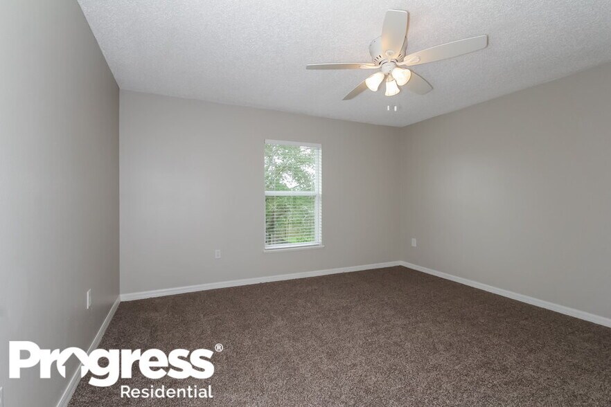 Building Photo - 13518 Padron Ct