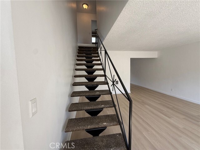 Building Photo - 2104 Carnegie Ln