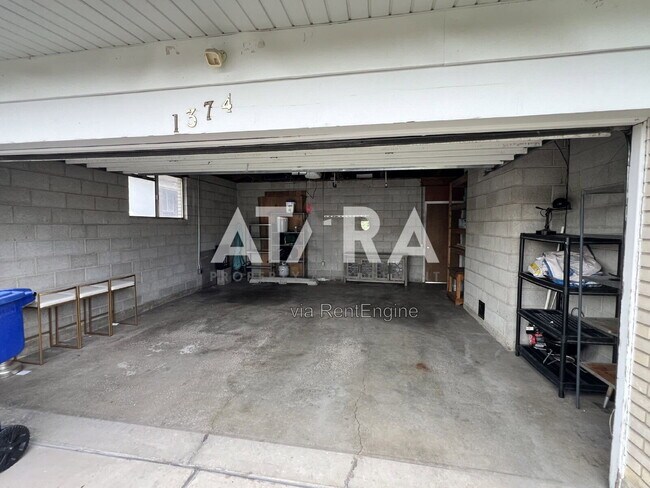 Building Photo - 1374 Marinwood Ave