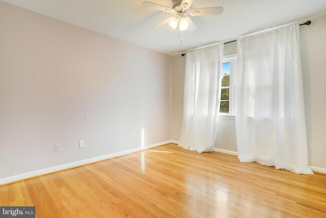 Building Photo - 6820 Wheatley Ct