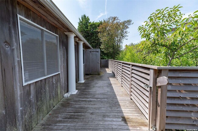 Building Photo - 50 Evergreen Ave