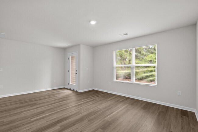 Building Photo - 571 Gemstone Blvd