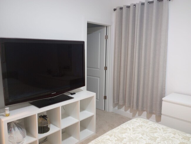 Building Photo - 621 San Augusto Dr