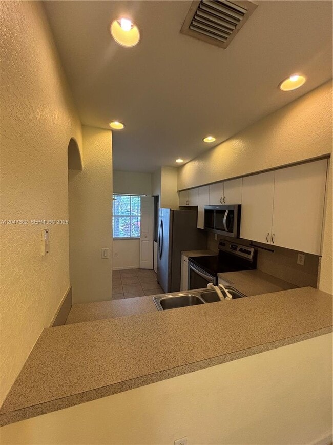 Building Photo - 2549 SW 83rd Terrace