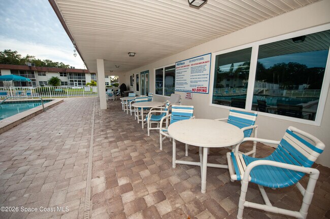 Building Photo - 230 Cape Shores Cir