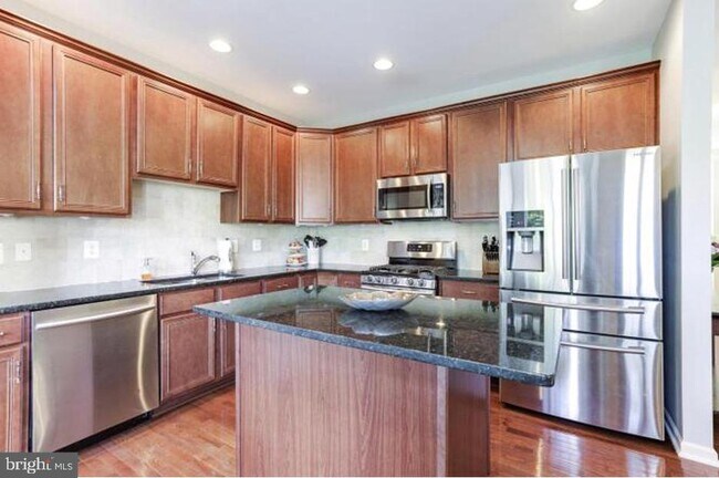 Building Photo - 43164 Baltusrol Terrace