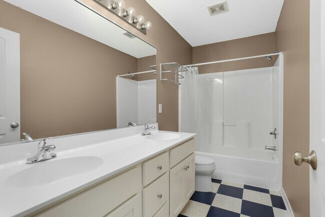 Building Photo - 15822 Drawstone Trail