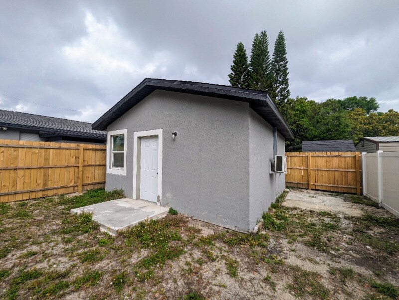Building Photo - 4401 Atwood Dr