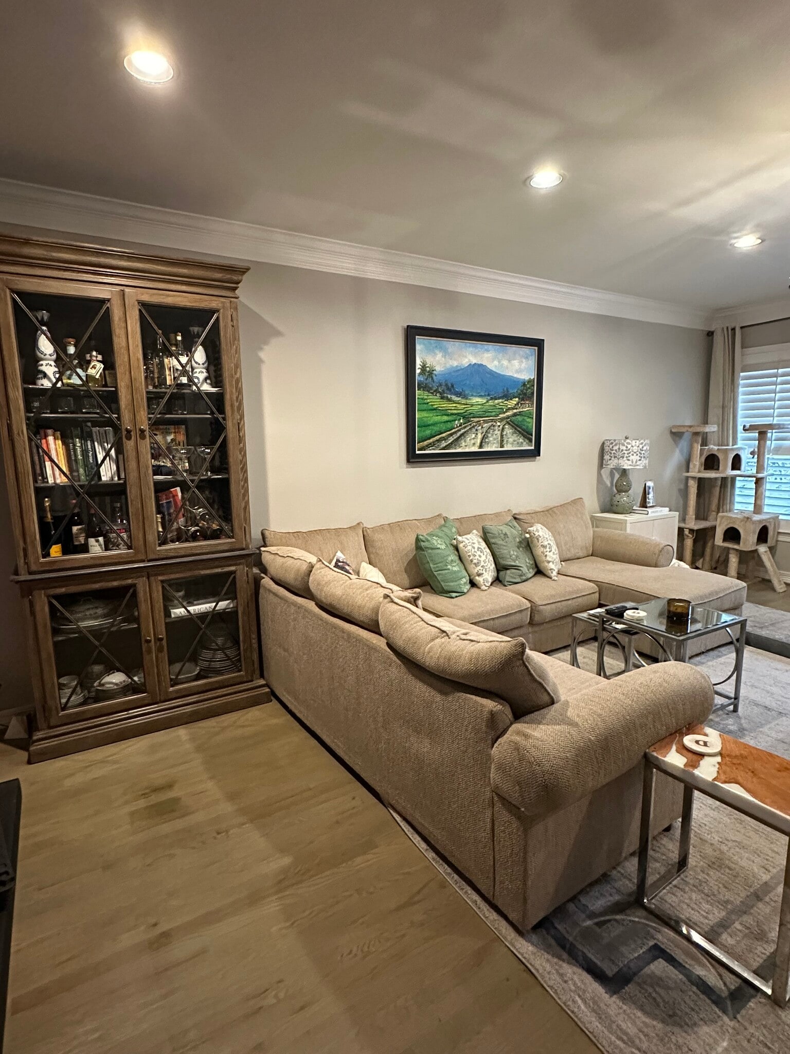 Building Photo - 2448 Worthington St