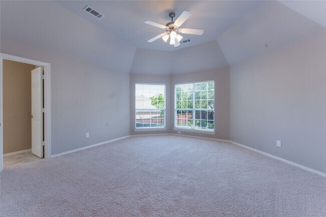 Building Photo - 209 Timber Lake Dr