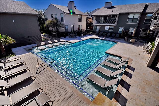 Building Photo - 5909 Birchbrook Dr