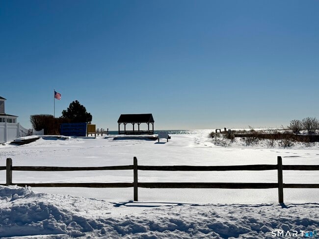 Building Photo - 43 Neck Rd