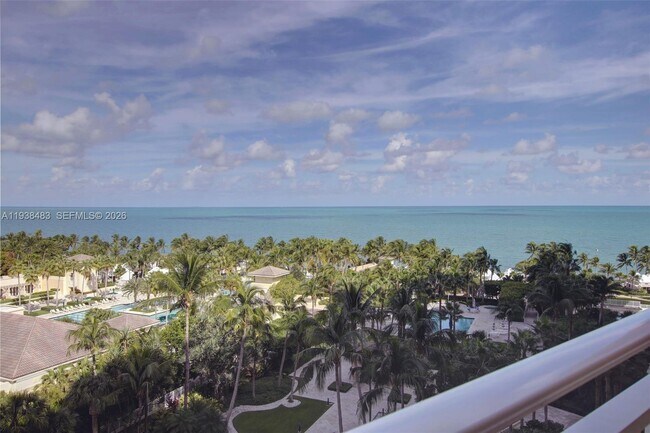 Building Photo - 799 Crandon Blvd