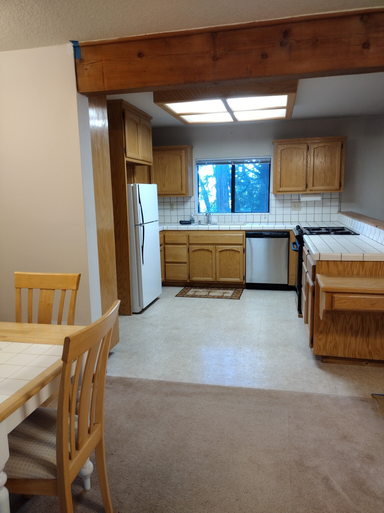 Building Photo - 1200 Aurora Ln