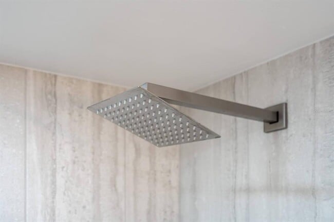 Building Photo - 1317 Cocoanut Ave