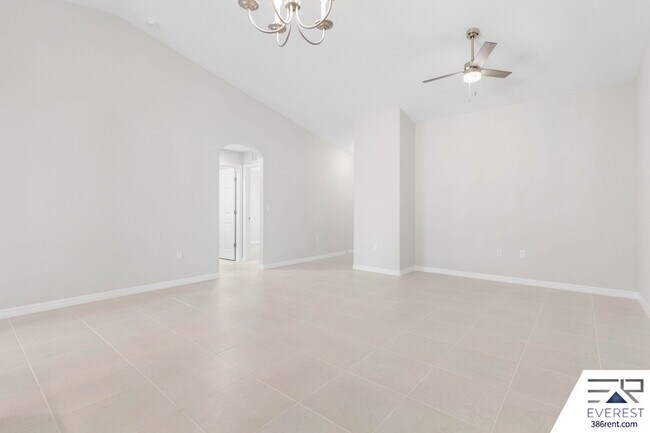 Building Photo - 11 Serenity Pl