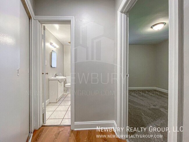 Building Photo - 309 San Juan Dr