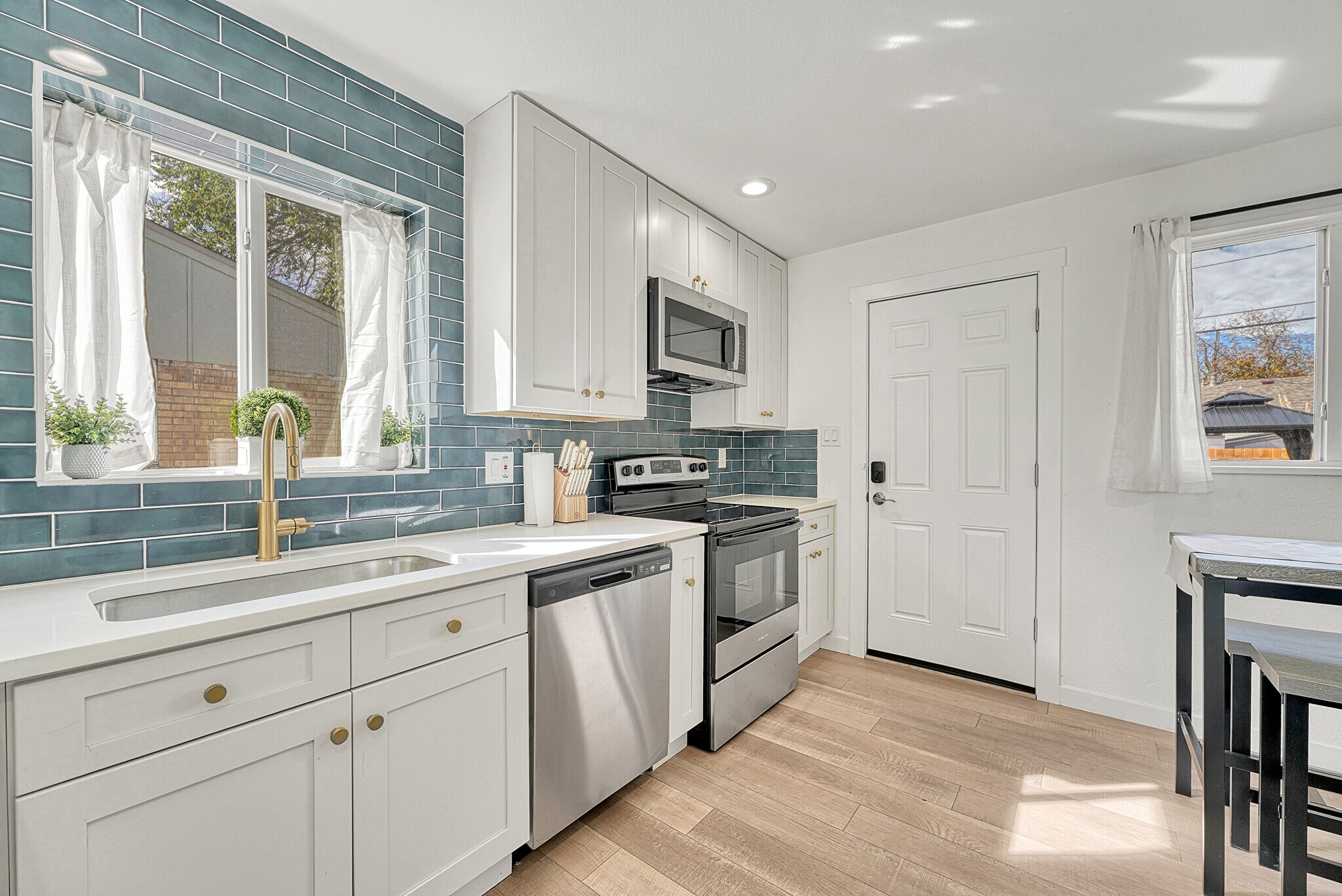 Building Photo - 57 Del Mar Cir