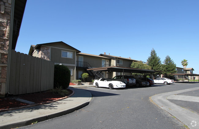 Parking Area - Canyon Springs