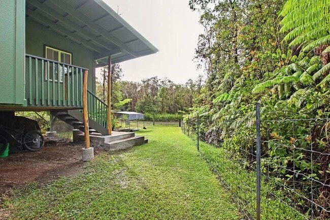 Building Photo - 466 8th