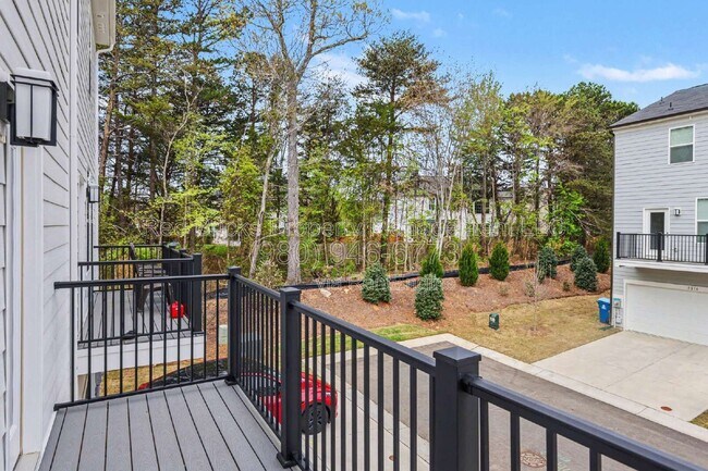 Building Photo - 5011 Rill Ct