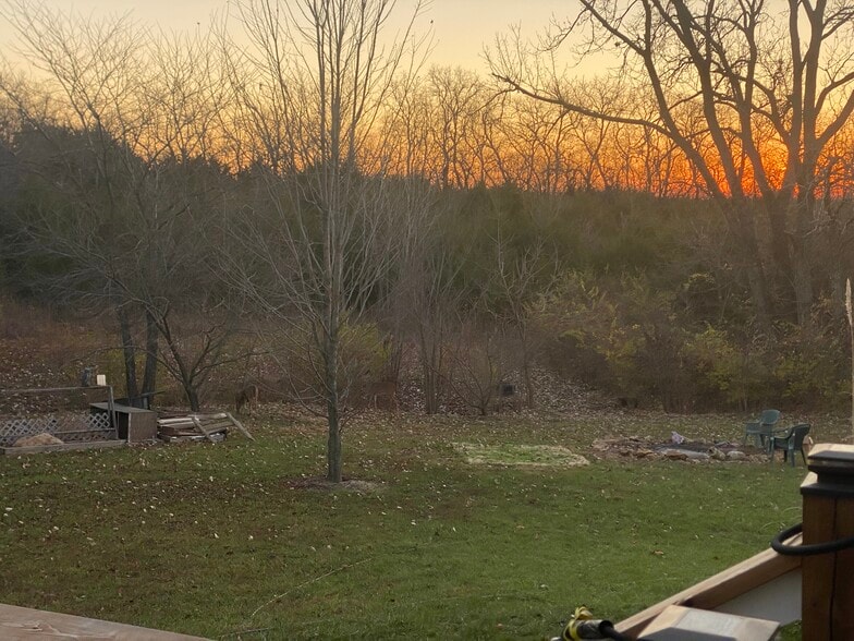 Sunrise and fire pit view - 1436 E 100th Rd