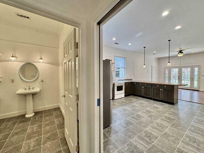 Building Photo - Recently Updated 4-Bedroom Ranch Home w/a 2 Bedroom Guest Cottage! Ready 04-23-26! Pet Friendly Home