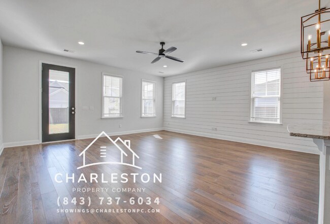 Building Photo - 612 Heartwood Ln