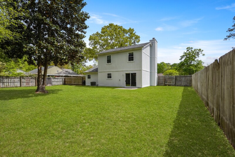 Building Photo - 85 Blue Heron Ct