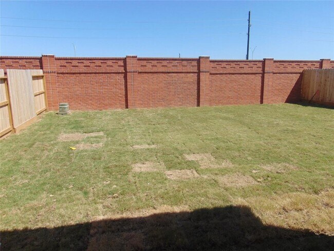 Building Photo - 24782 Levante Dr