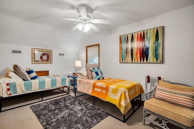 Building Photo - 203 Da Gullah Way