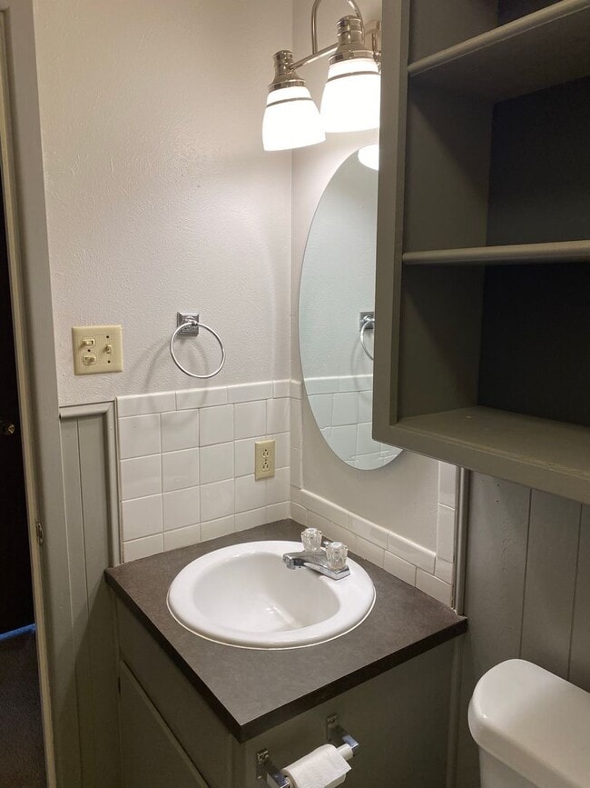 Building Photo - 5030 53rd St