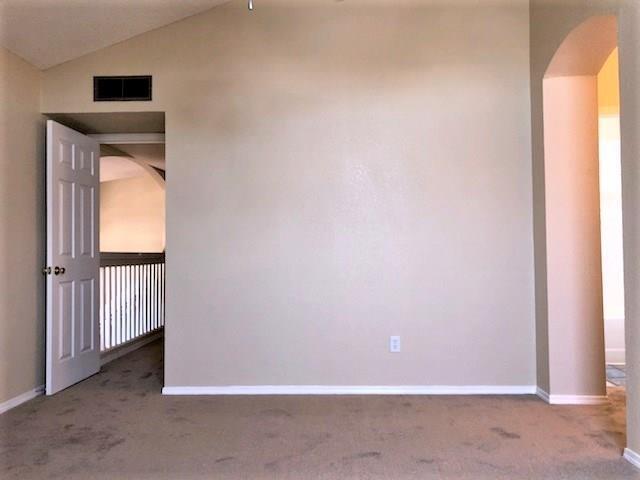 Building Photo - 3052 Tierra Humeda Dr