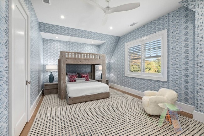 Building Photo - 173 Ferry Rd