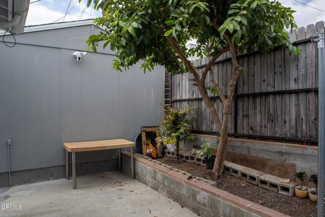 Building Photo - 5244 Hub St