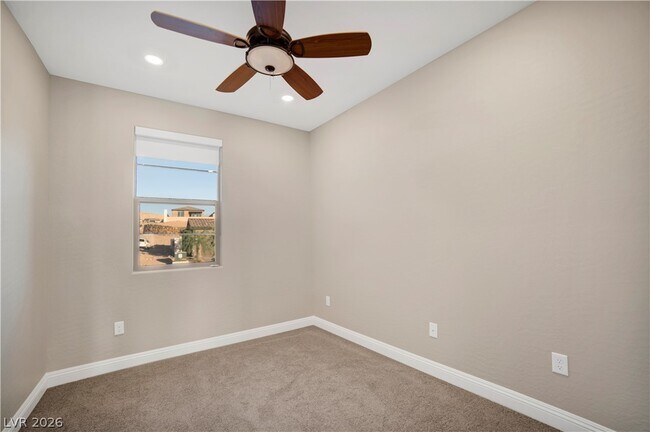 Building Photo - 36 Stone Blf Ln