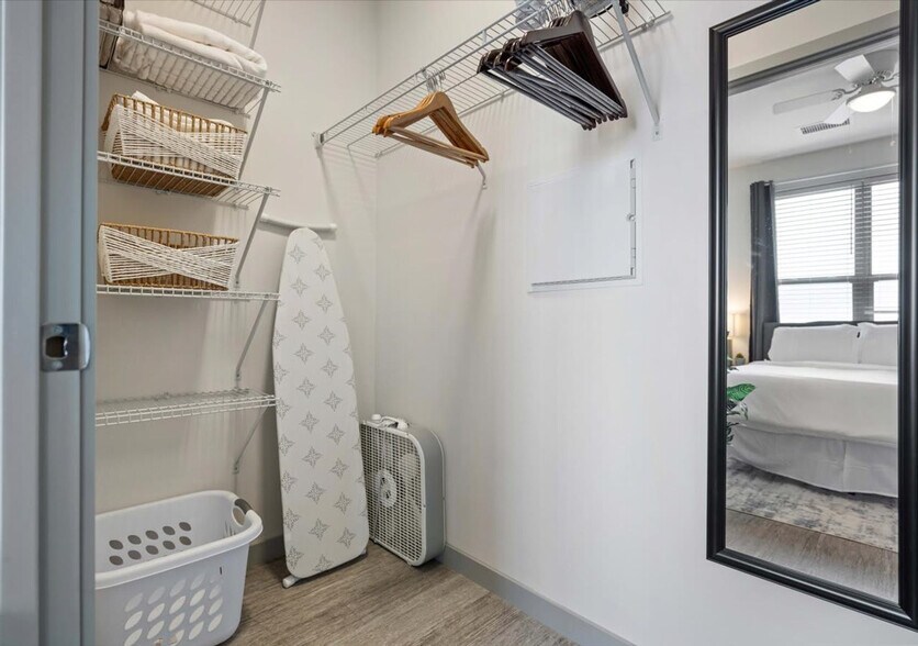 Building Photo - 5022 American Pkwy