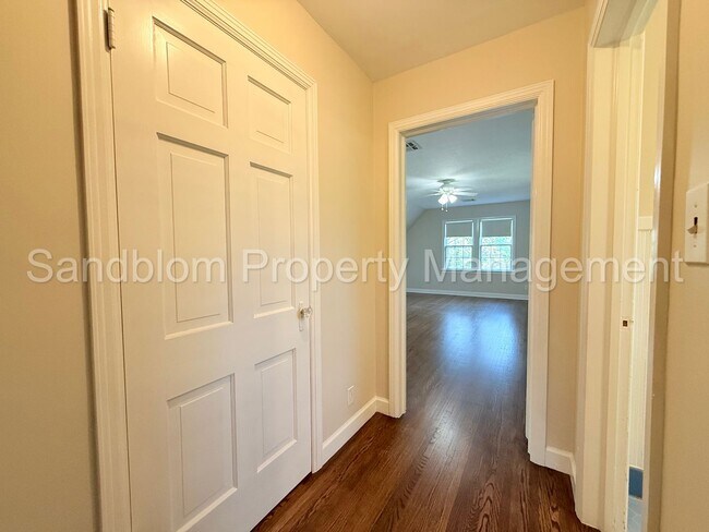 Building Photo - For Lease | Midtown Tulsa | Available Now!